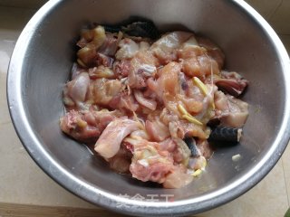 豆腐砂锅鸡的做法步骤：3