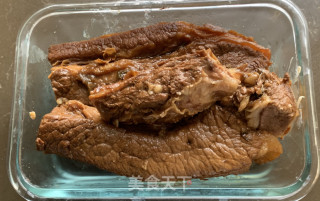 卤牛肉的做法步骤：4