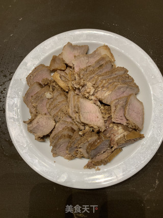 卤牛肉的做法步骤：5