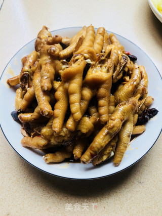 红烧鸡爪的做法步骤：12