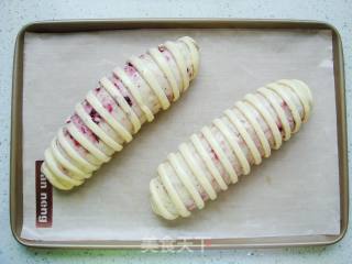 蓝莓面包卷的做法步骤：11