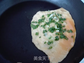 鸡蛋千层葱油饼的做法步骤：10