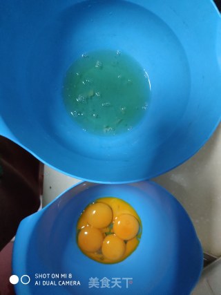 爆浆蓝莓蛋糕的做法步骤：1