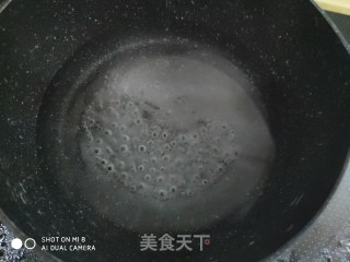 黄桃罐头的做法步骤：3