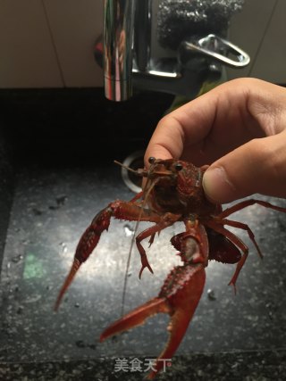 享见面爆辣小龙虾的做法步骤：1