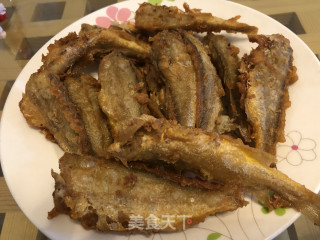 香酥小黄鱼的做法步骤：5