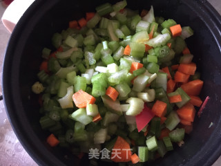 时蔬鲜鸡汤的做法步骤：5