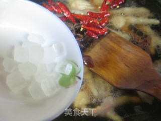 排骨烧鸡爪的做法步骤：10