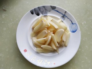 蒜香南瓜的做法步骤：3