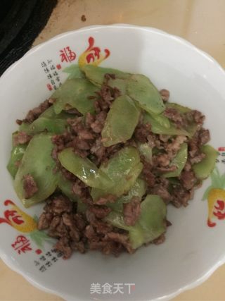 莴笋炒牛肉的做法步骤：7