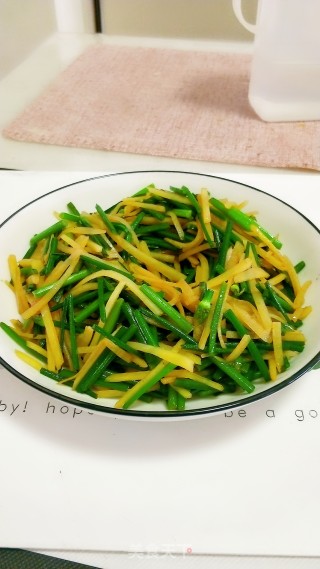 韭苔炒土豆丝的做法步骤：6