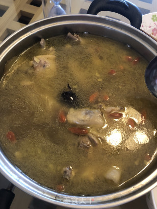 龙凤汤（蛇肉炖鸡汤）的做法步骤：13