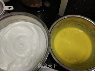 蝴蝶奶油水果夹心蛋糕的做法步骤：8