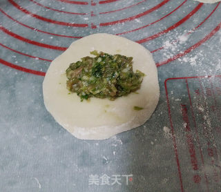 芹菜猪肉水饺的做法步骤：9