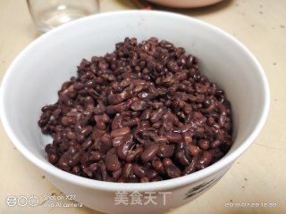 红豆西米露的做法步骤：1