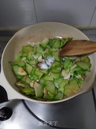 蚝油佛手瓜的做法步骤：8