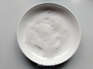 蒜蓉蒸龙虾的做法步骤：5