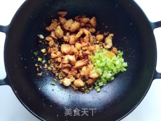 香酥鸡丁的做法步骤：8