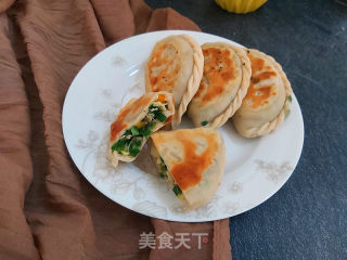 香菇韭菜盒子的做法步骤：16