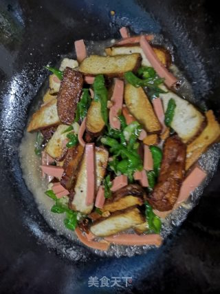 香干炒火腿的做法步骤：9