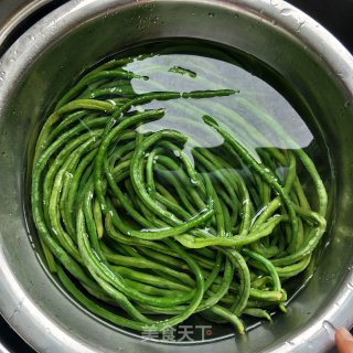 豇豆(菜豆)鲜肉包的做法步骤：5
