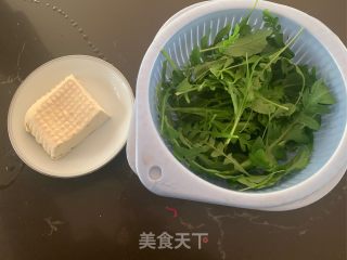 荠菜豆腐羹的做法步骤：1