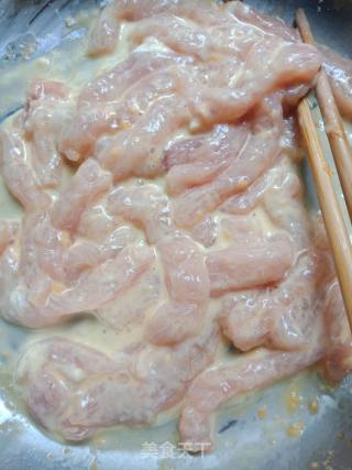番茄汁版酸辣肉条的做法步骤：3