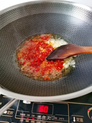 蒜蓉剁椒空心菜的做法步骤：6