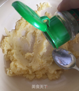 土豆饼的做法步骤：5