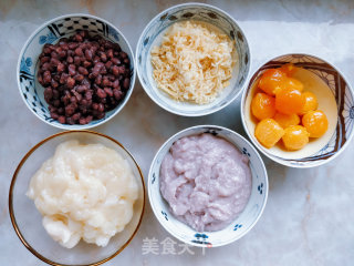 蛋黄肉松麻薯红豆芋泥包的做法步骤：11