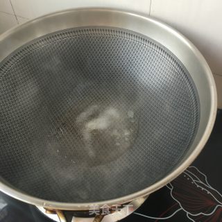 麻椒炒肘子肉的做法步骤：4