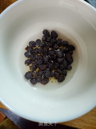豉汁蒸白鳝的做法步骤：3