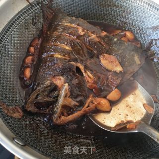 蒜子烧鲽鱼头的做法步骤：20