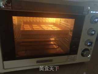橄榄油原味脆饼的做法步骤：6