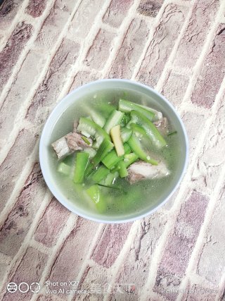 排骨丝瓜汤的做法步骤：6