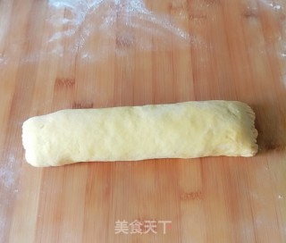 创意南瓜鱼松面包的做法步骤：13