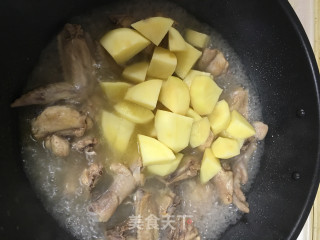 咖喱鸡盖浇饭的做法步骤：6