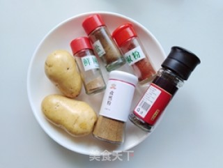 旋风烤土豆的做法步骤：1