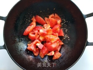 酸辣茄汁烩面的做法步骤：4
