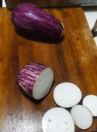 酿茄子的做法步骤：1