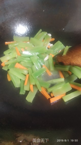 瘦肉炒窝笋条的做法步骤：5