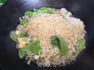 青菜鸡蛋汤面的做法步骤：7