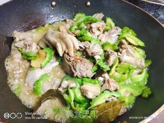 苦瓜焖鸭肉的做法步骤：7