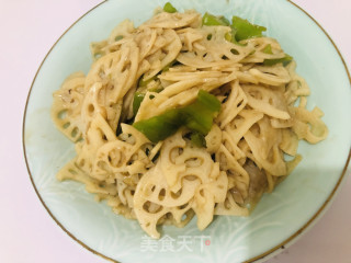 青椒藕片的做法步骤：5