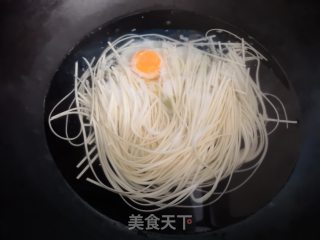 菌菇汤面的做法步骤：3