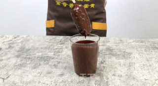 在家轻松自制，火爆网络的梦龙脆皮雪糕的做法步骤：13