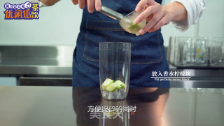 网红台盖同款超酸柠檬茶做法的做法步骤：4