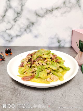 肉末叉烧炒苦瓜的做法步骤：5
