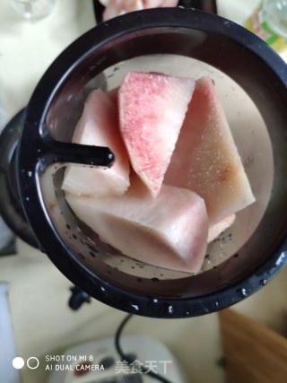 水蜜桃汁的做法步骤：4