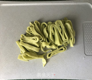 黄瓜凉皮的做法步骤：11